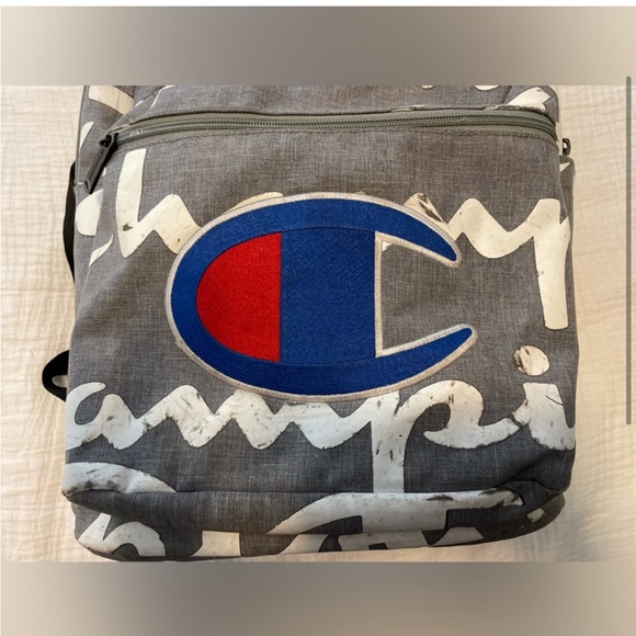 Champion backpack with scripted logo design and grey color - Picture 2 of 7